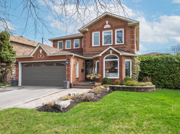 7 Foakes Dr, Ajax, ON L1T 3K5