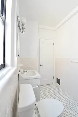 Rented by (Legacy) NY Quality Living Uptown | media 13