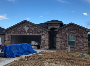 2875 Amber Ave, Groves, TX 77619