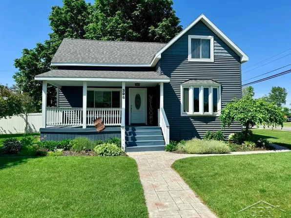 398 E Saginaw St, Merrill, MI 48637