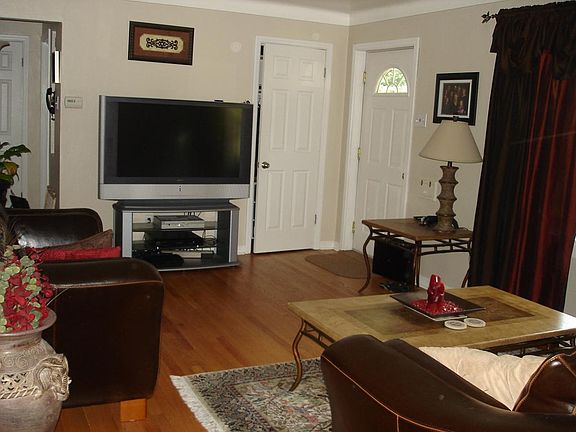 2nd image of 7080 S Villanova Dr