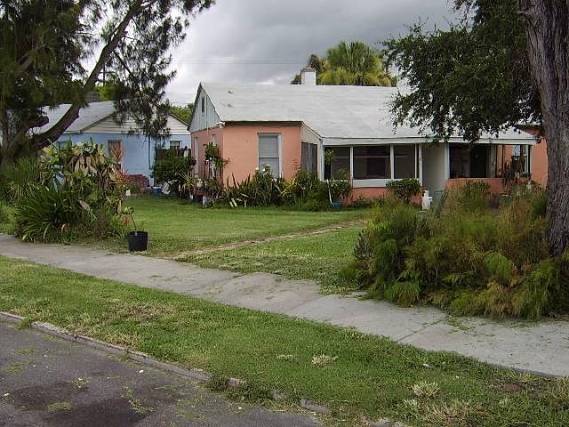 1st image of 1301 S Bermuda Blvd APT B