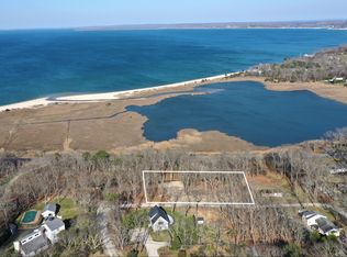 34 Leander Rd, Hampton Bays, NY 11946