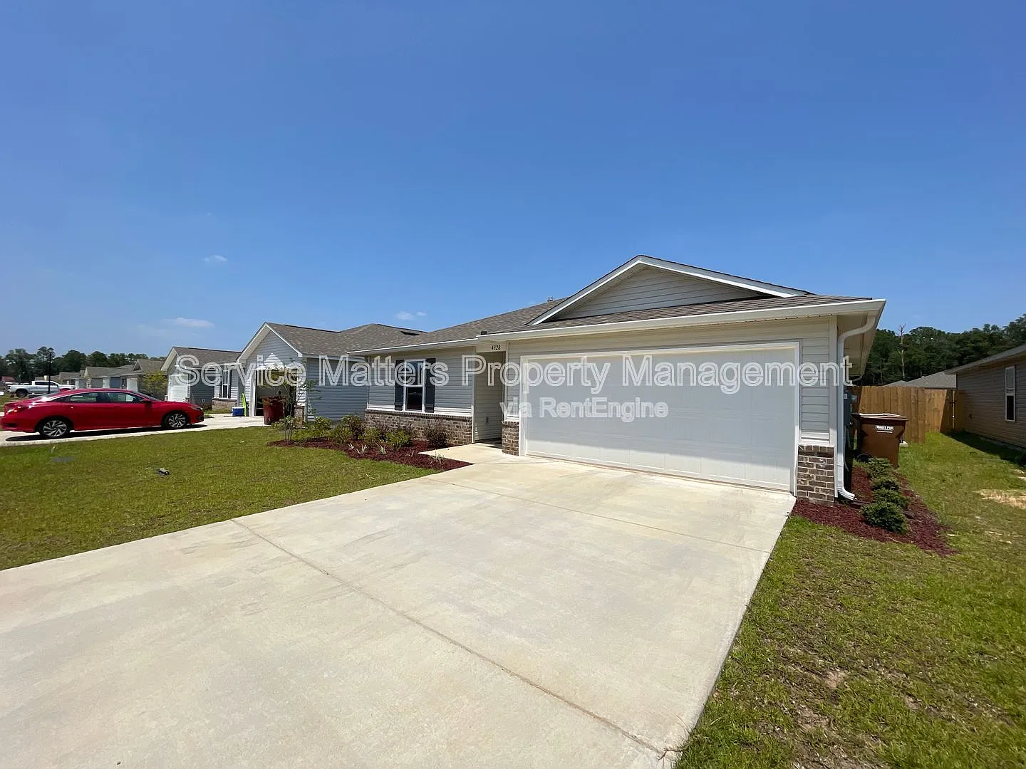 3 bed, 2.0 bath, 1516 sqft, $1,900 — Photo 3