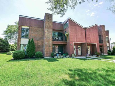 11 Shore Rd APT 4G, Somers Point, NJ, 08244