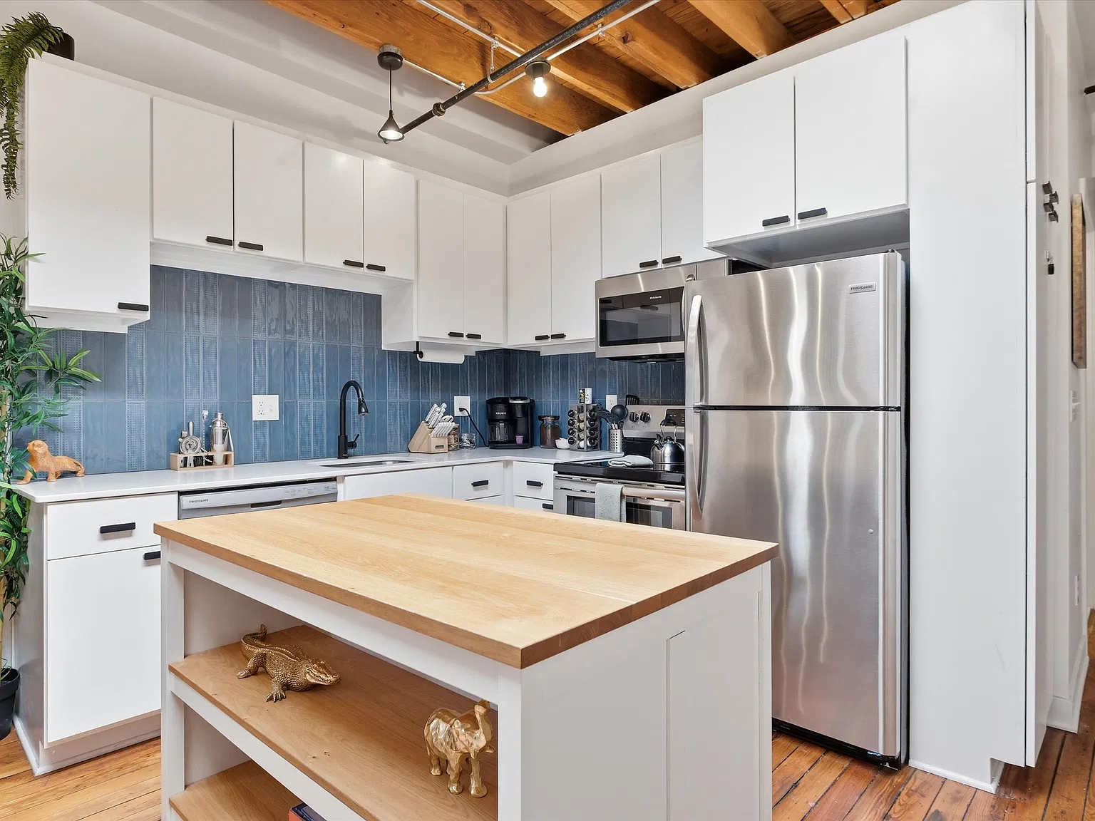 1 bed, 567 sqft, $1,700 — Photo 4