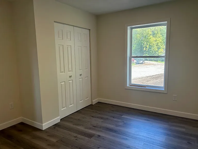 110 Redbud Ln — Photo 13