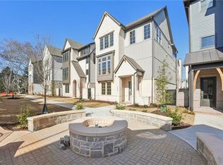 2285 Park Walke Dr, Alpharetta, GA 30009