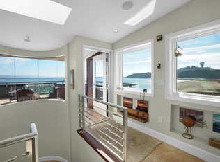 123 Ocean Blvd, Half Moon Bay, CA 94019