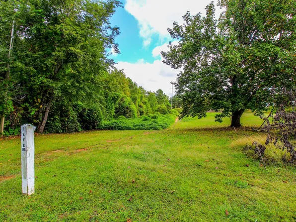 0 Pete Dr, Lexington, TN 38351