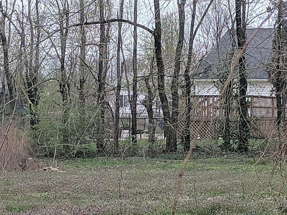 5th image of 43 Oak Ct