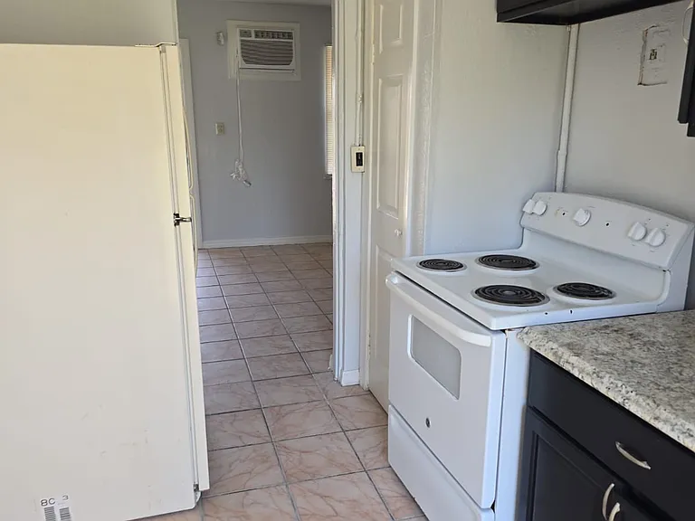 305 Clear Lake Way #0 — Photo 6