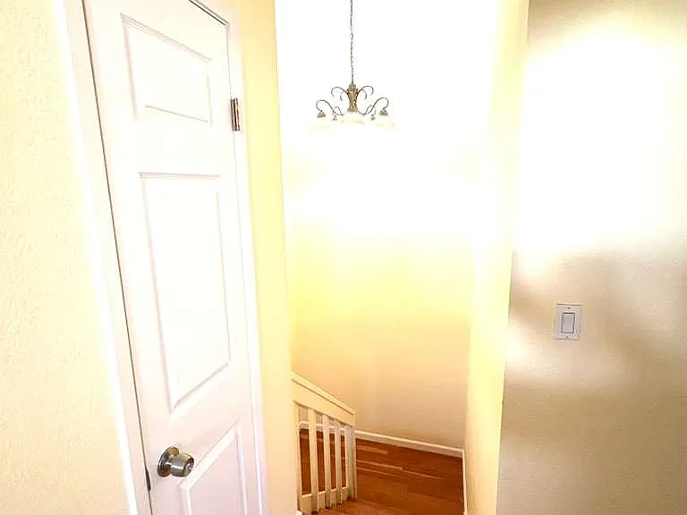 Albatross Dr — Photo 21