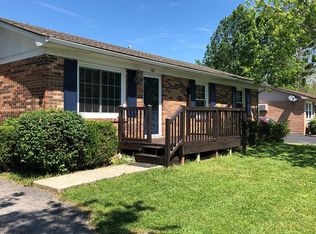 110 Cherrywood Dr, Frankfort, KY 40601