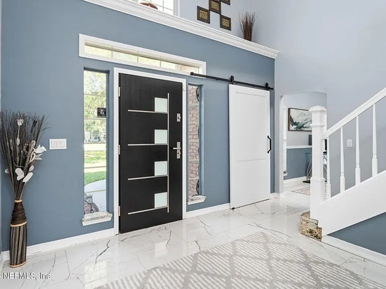 425 Oak Pond Dr — Photo 15