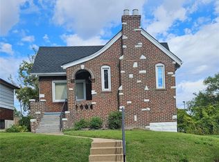 7127 Hunter Ave, Saint Louis, MO 63121