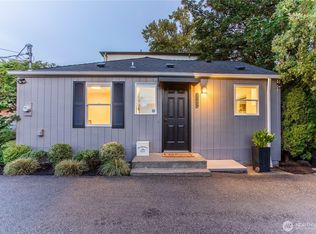 7169 18th Ave SW, Seattle, WA 98106