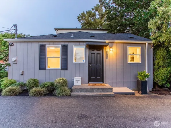 7169 18th Avenue SW, Seattle, WA 98106