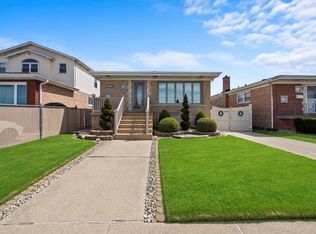 8629 S Kilbourn Ave, Chicago, IL 60652