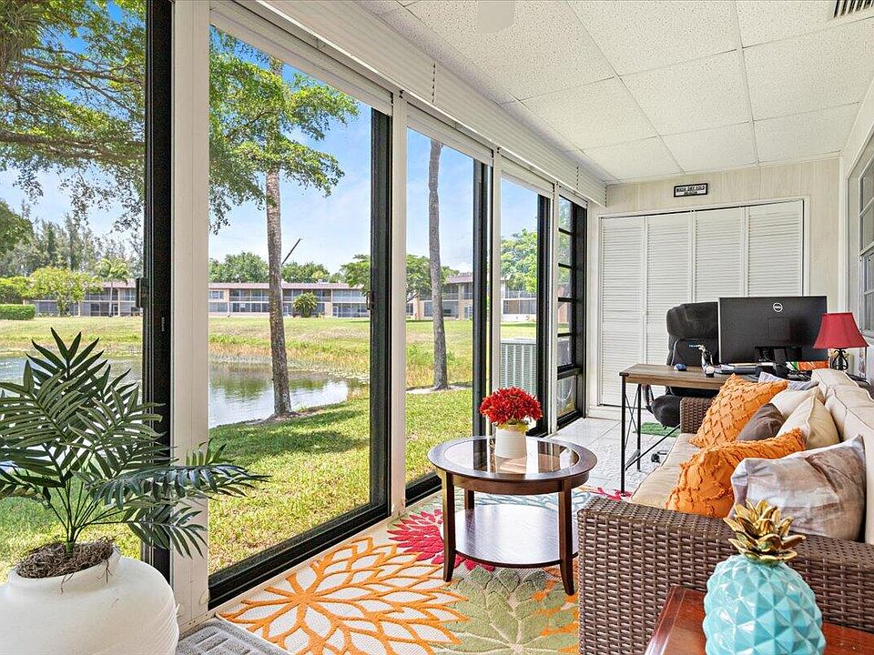 1st image of 453 Golden River Drive