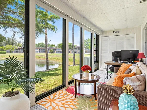 453 Golden River Drive, West Palm Beach, FL 33411
