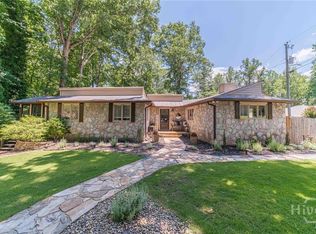 45 Lake Point Dr, Dawsonville, GA 30534