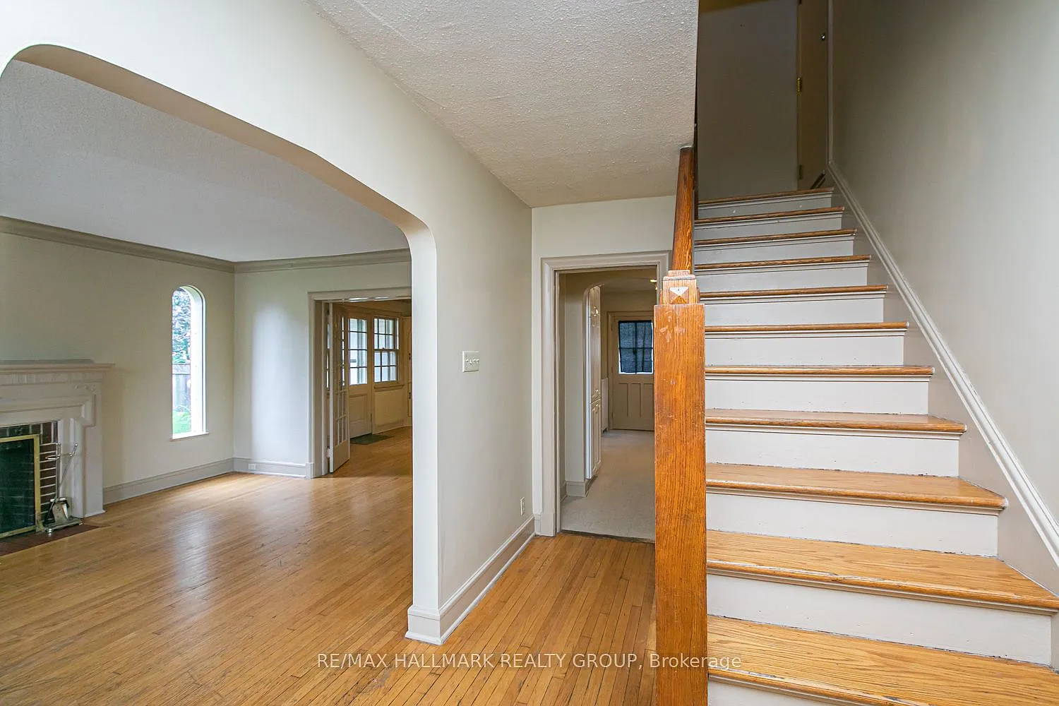 3 bed, $2,950 — Photo 4