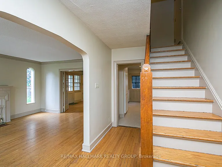 50 Tyndall St — Photo 4