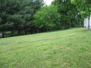 303 Roop St, Vinton, VA 24179