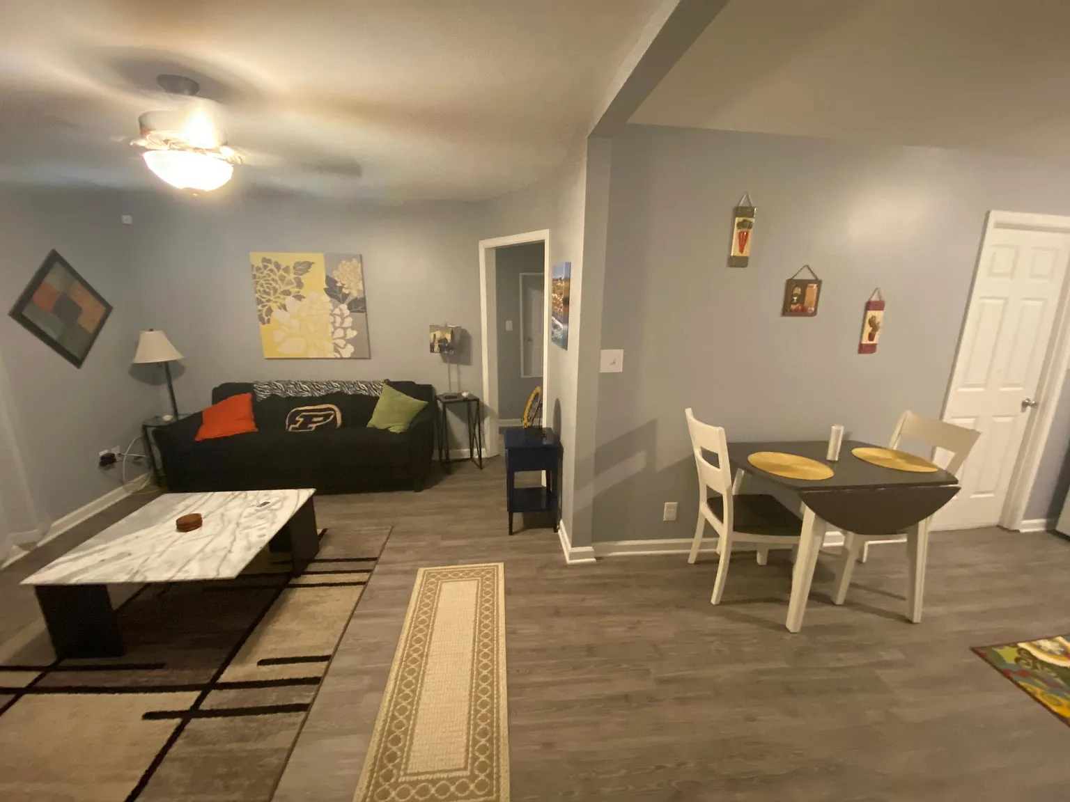 3529 Caroline Ave — Photo 2