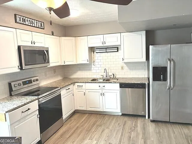 2 bed, 1.5 bath, 1024 sqft, $1,235 — Photo 4