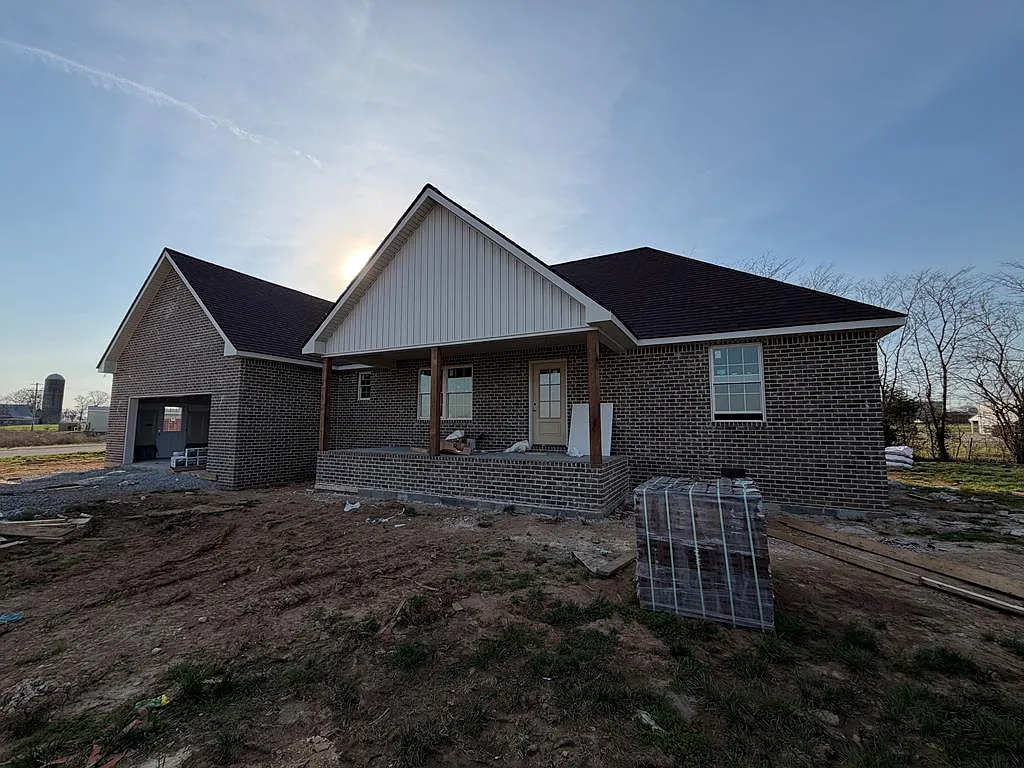 326 Billy T Dr photo 1