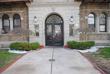 Rented by Urban Ambiance