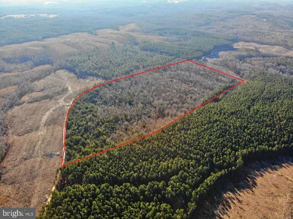 Plank Rd, Kenbridge, VA 23944