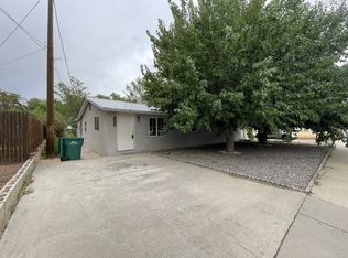 1310 Smith Ln, Farmington, NM 87401