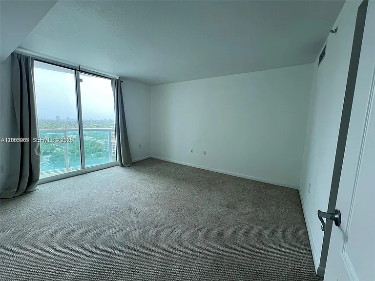 2101 Brickell Ave #1611 — Photo 5