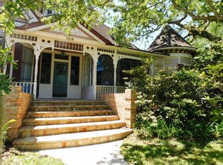 3218 Dantzler St, Moss Point, MS 39563