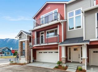 369 E Park St E #1, North Bend, WA