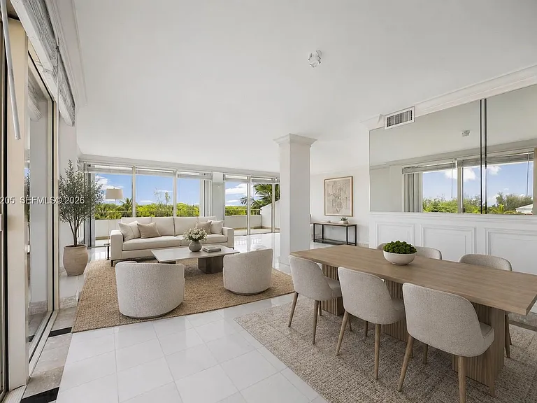155 Ocean Lane Dr #600 — Photo 3