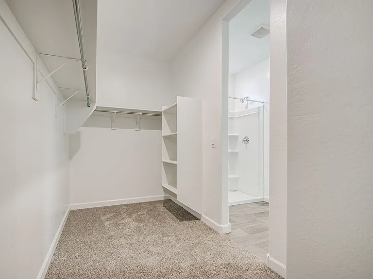 1749 W Stealth Ave — Photo 28
