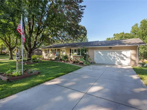1028 Primrose Lane, Altoona, WI 54720