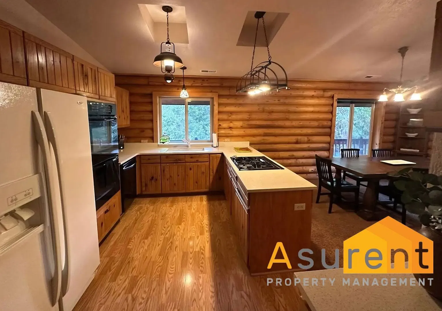 Amazing Fully Furnished Mount Ashland Home For Rent in December — Photo 3