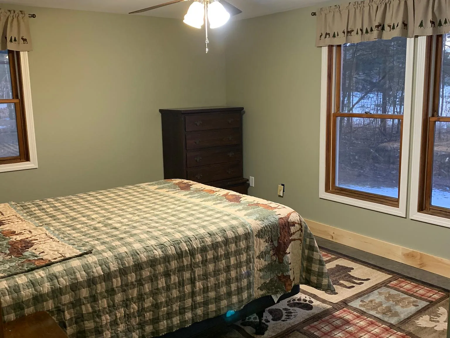 4 bed, 1622 sqft, $2,500 — Photo 2