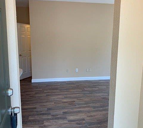 5th image of 13703 Richmond Park Dr N APT 2802