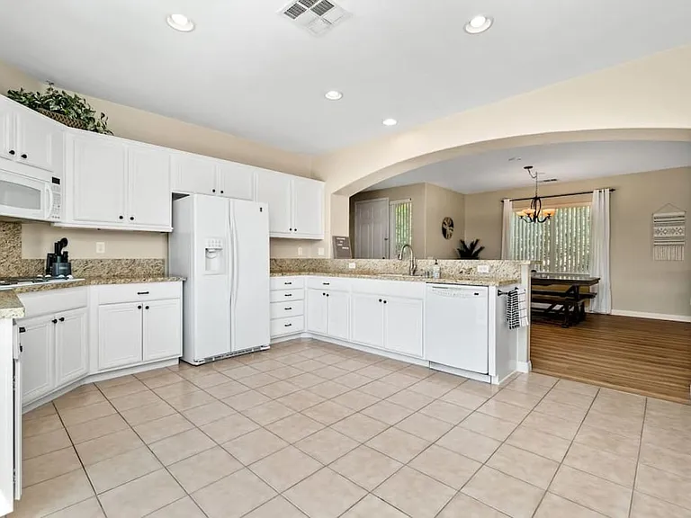 82075 Keitel St — Photo 34