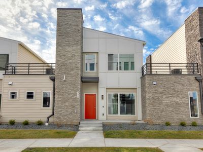 435 SW 12th St, Des Moines, IA, 50309