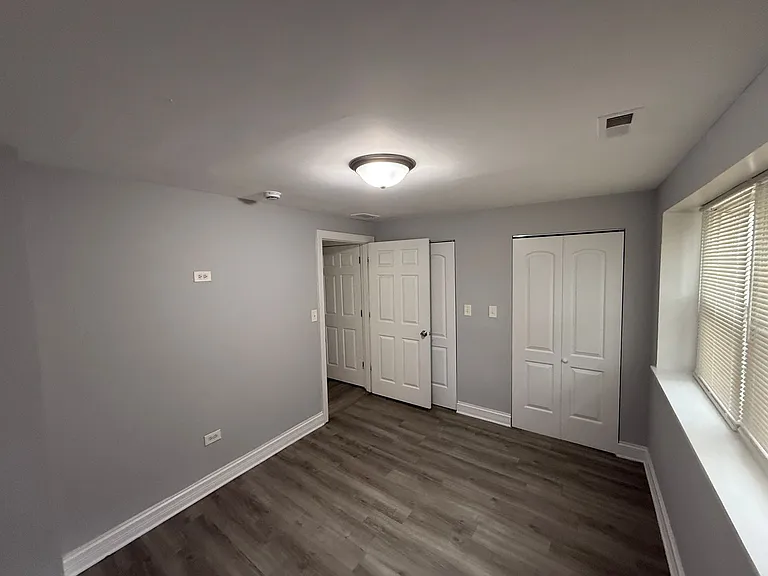 Great Two bed, One bath apartment in Cicero! — Photo 19