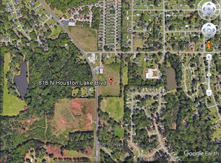 816 N Houston Lake Blvd, Centerville, GA 31028