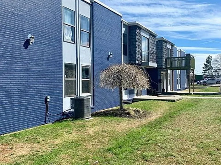 Stoneview Homes — Photo 1