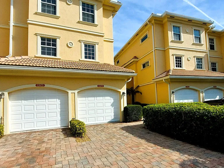 12675 SE Old Cypress Dr #903 — Photo 38